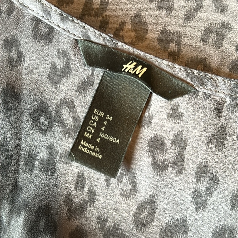 H&M top - Picture 7 of 9